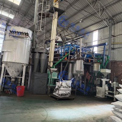 อุปกรณ์บรรจุขาวขนาดเม็ดที่สามารถปรับแต่งได้ สําหรับบรรจุขัด 25KG-3t ในสีขาว